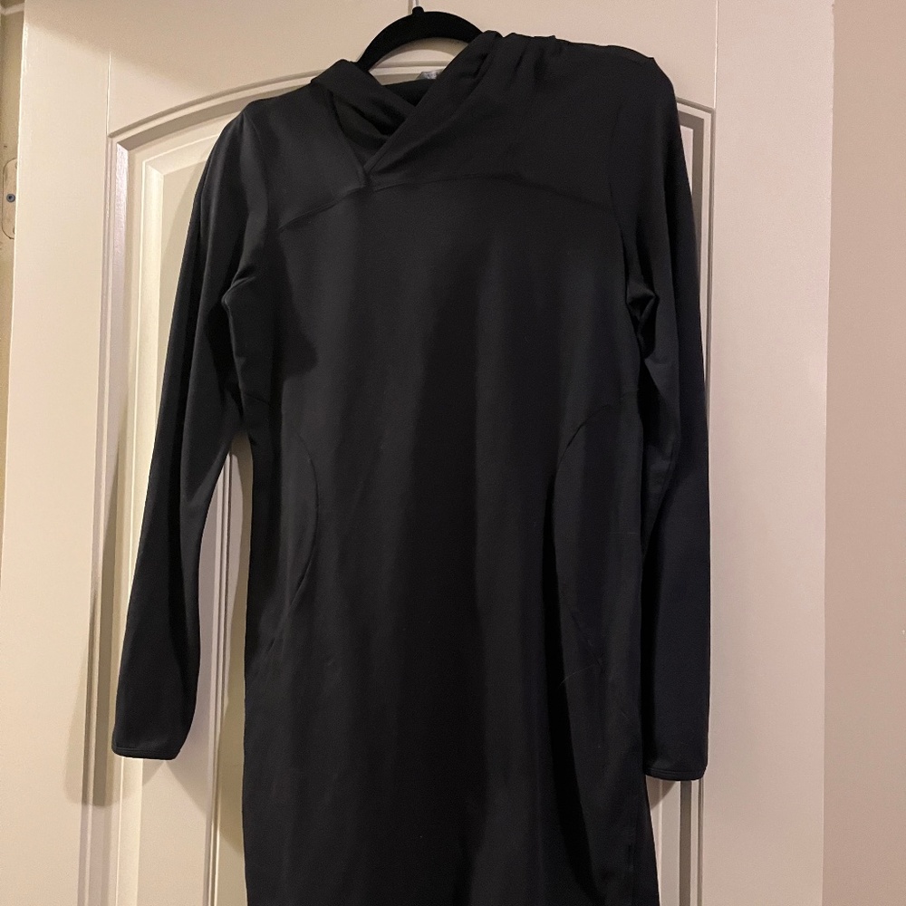North face hooded long sleeve dress